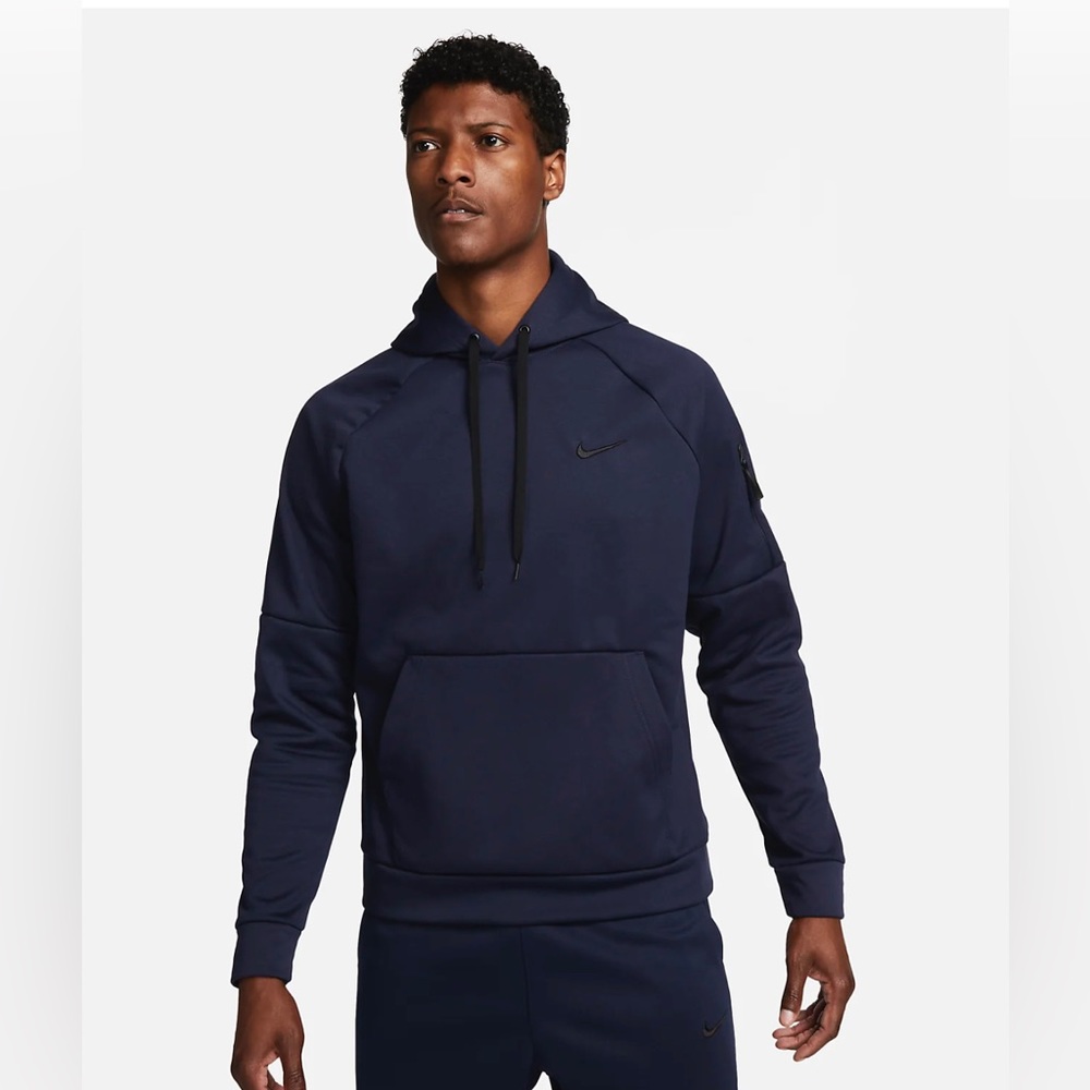 NIKE THERMA
